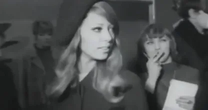 Zo zien stijliconen Pattie en Jenny Boyd uit de jaren 60 er nu uit