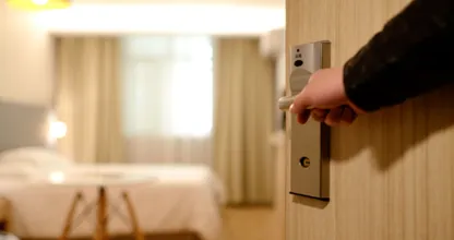 Déze dingen mag je wel of niet meenemen uit een hotelkamer