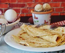 Mit dieser seltsamen Zutat hast du ein sicheres Erfolgsrezept für luftige Pfannkuchen!