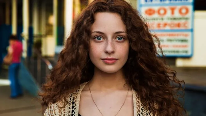 30 beautiful women from around the world