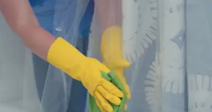 This is how you can very easily clean and maintain your shower curtain