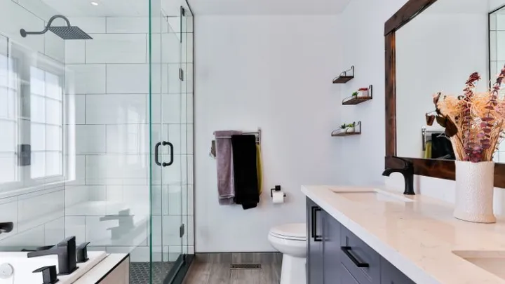 8 Simple Ways You Can Save Energy And Power