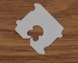 Gooi broodclips niet weg! Voor deze dingen kun je ze ook gebruiken