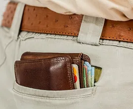 Politie waarschuwt: sluwe manier van zakkenrollen ontdekt