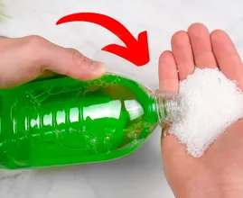 Here's why you should mix salt with dish soap