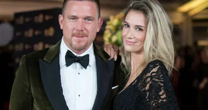 Trotse vader Johnny de Mol openhartig over zoon: ‘Het gaat supergoed’
