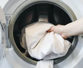 Om deze reden kun je beter geen wasjes draaien in een halflege trommel