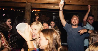 Trimbos-instituut: 'Kinderen af en toe alcohol laten drinken is schadelijk'