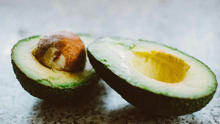 Zo is je avocado binnen tien minuten rijp