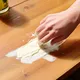 La mayonnaise : Le héros inattendu de vos problèmes de meubles en bois