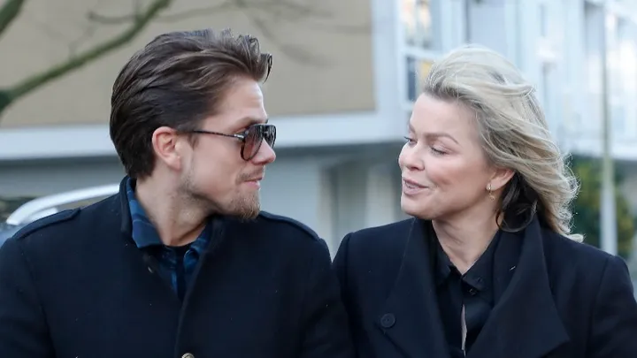 André Hazes en Bridget Maasland zoenend gespot op Instagram