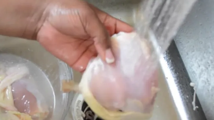 'You need to wash raw chicken before preparing it': true or false? We've got the answer!