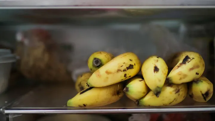 É por isso que você nunca deve armazenar esses alimentos na geladeira