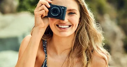 Zien: topmodel Romee Strijd showt prachtige babybuik