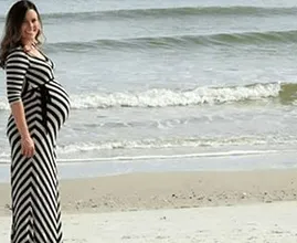 Uomo fotografa la moglie incinta e vede qualcosa di incredibile sullo sfondo