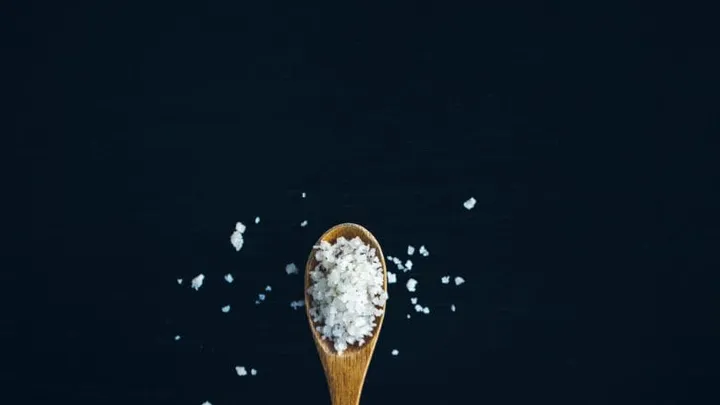 These 7 symptoms might be telling you you're eating too much salt