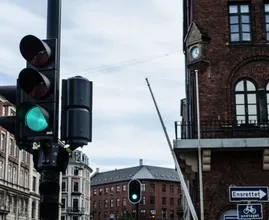 Wereldvragen: hoe weet een stoplicht dat het groen moet worden?