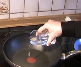 Mit diesem Trick brätst du das perfekte Spiegelei!