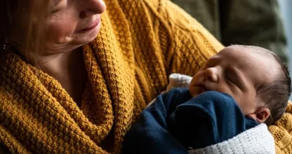 Bijzonder: vrouw bevalt van haar eigen kleindochter