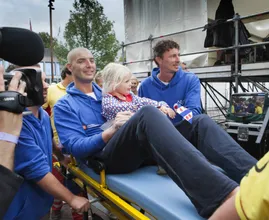 Zwemheld Maarten van der Weijden moest na wakker worden eerst in bad van zijn vrouw