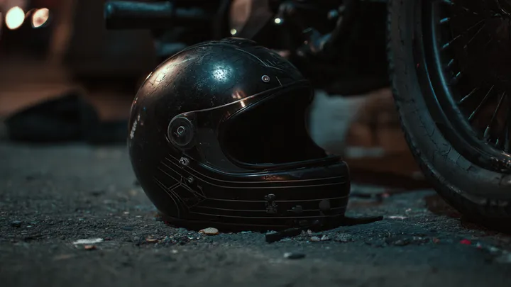 This Is What the Yellow Cloth and Other Secret Signals from Motorcyclists Mean