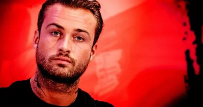 Dave Roelvink rijdt peperdure Lamborghini van vriend total loss