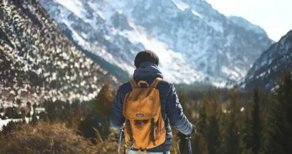 Boyfriend: 'I left my girlfriend behind on top of a mountain'