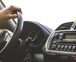 Belangrijk: zo gaan oplichters te werk tijdens een autovakantie