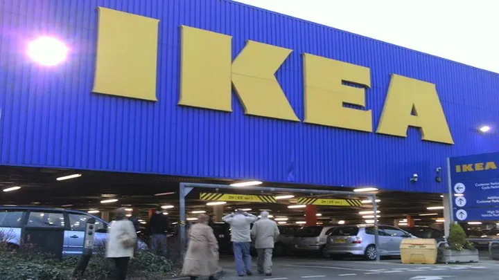 10 der größten IKEA Verkauf-Strategien durch Mitarbeiter aufgedeckt.