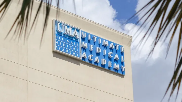 Não caia na onda! Aqui estão as 33 faculdades nos Estados Unidos sobre as quais você precisa pensar duas vezes