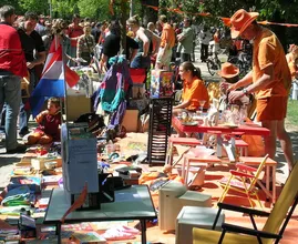 Handig: met deze tips verkoop jij met Koningsdag al je spullen op de vrijmarkt