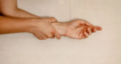 Do you ever have pain or a tingling in your hands? Then read this!