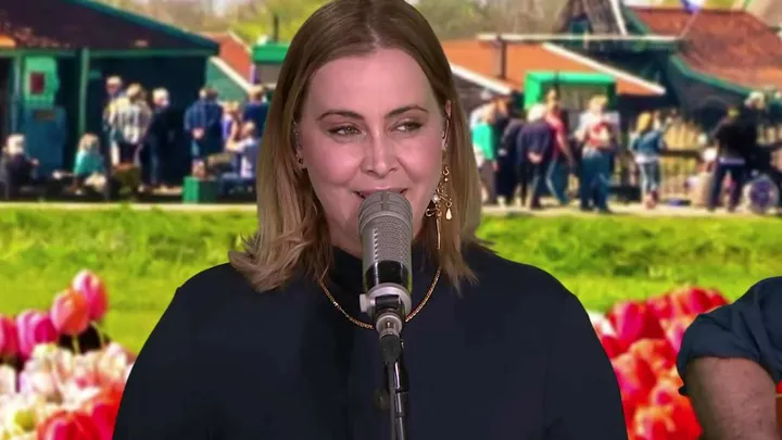 Anouk verrast RTL Nieuws-kijkers met nieuwe Nederlandstalige single