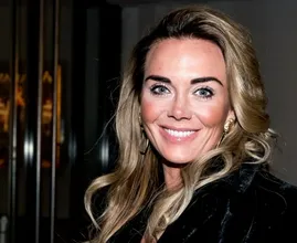 Trotse Monique Westenberg deelt beelden van eigen kledinglijn