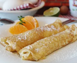 Dir sind normale Pfannkuchen zu langweilig? Dann päpple sie mit Likör 43 auf!