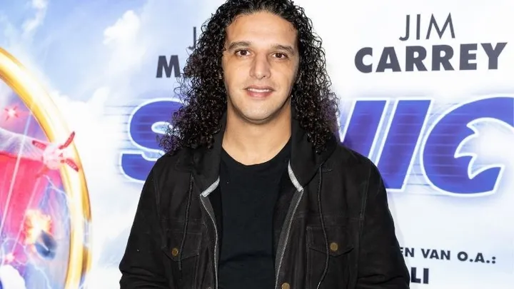 Zien: Ali B showt afgetraind lichaam op Instagram