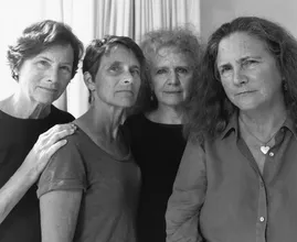 A jornada de 4 irmãs ao longo de 4 décadas