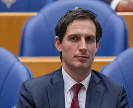 Sigrid Kaag en Wopke Hoekstra worden ook genoemd in toeslagenaffaire