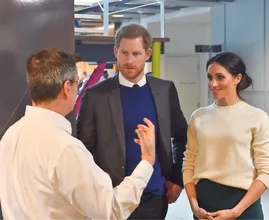 Werden diese weltberühmten Menschen die Paten vom Kind von Meghan und Harry?