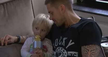 Aandoenlijk: zoontje André Hazes grootste fan van zijn vader