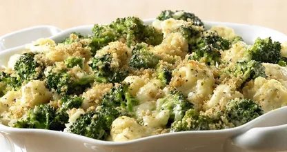 Hmmm.. Uns läuft das Wasser im Mund zusammen: Blumenkohl- und Brokkoli Gratin!
