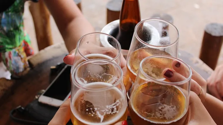 Steeds meer terrassen in Nederland zijn (grotendeels) rookvrij