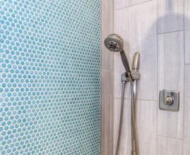 Zo vaak zou je eigenlijk de douche schoon moeten maken