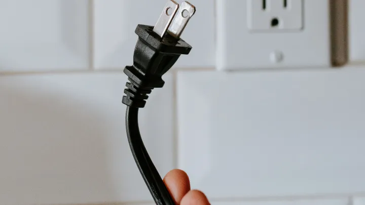 ¿Deberías desconectar tus dispositivos cuando no los estés usando?