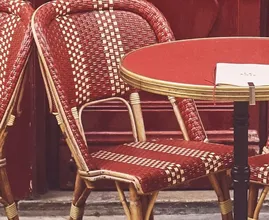 Duits restaurant vindt een bijzondere oplossing om afstand te houden