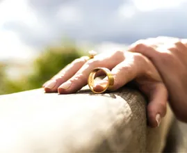 Esta es la razón por la que la gente se divorcia después de estar casada durante décadas