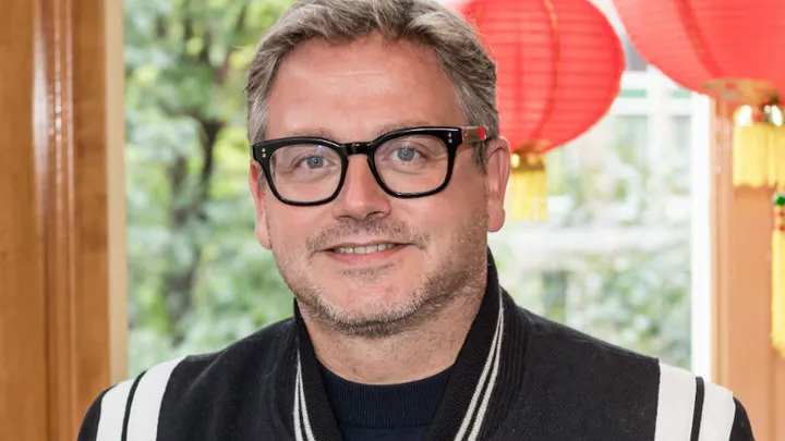 Guus Meeuwis post hilarische foto op Instagram