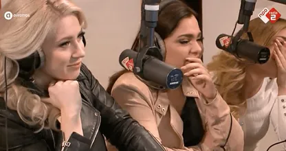 Ontroerend om te zien: dikke tranen bij OG3NE na gelukwensen ernstig zieke moeder
