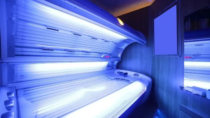 Voorbruinen onder de zonnebank: is het nou wel of niet verstandig?