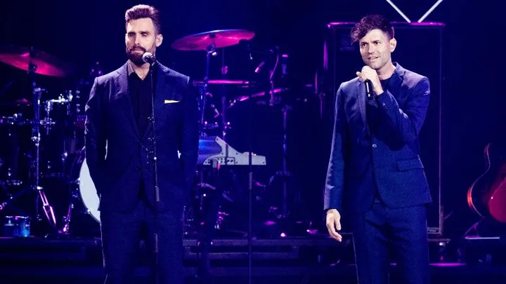 Wie heeft er meer geld: Nick of Simon?
